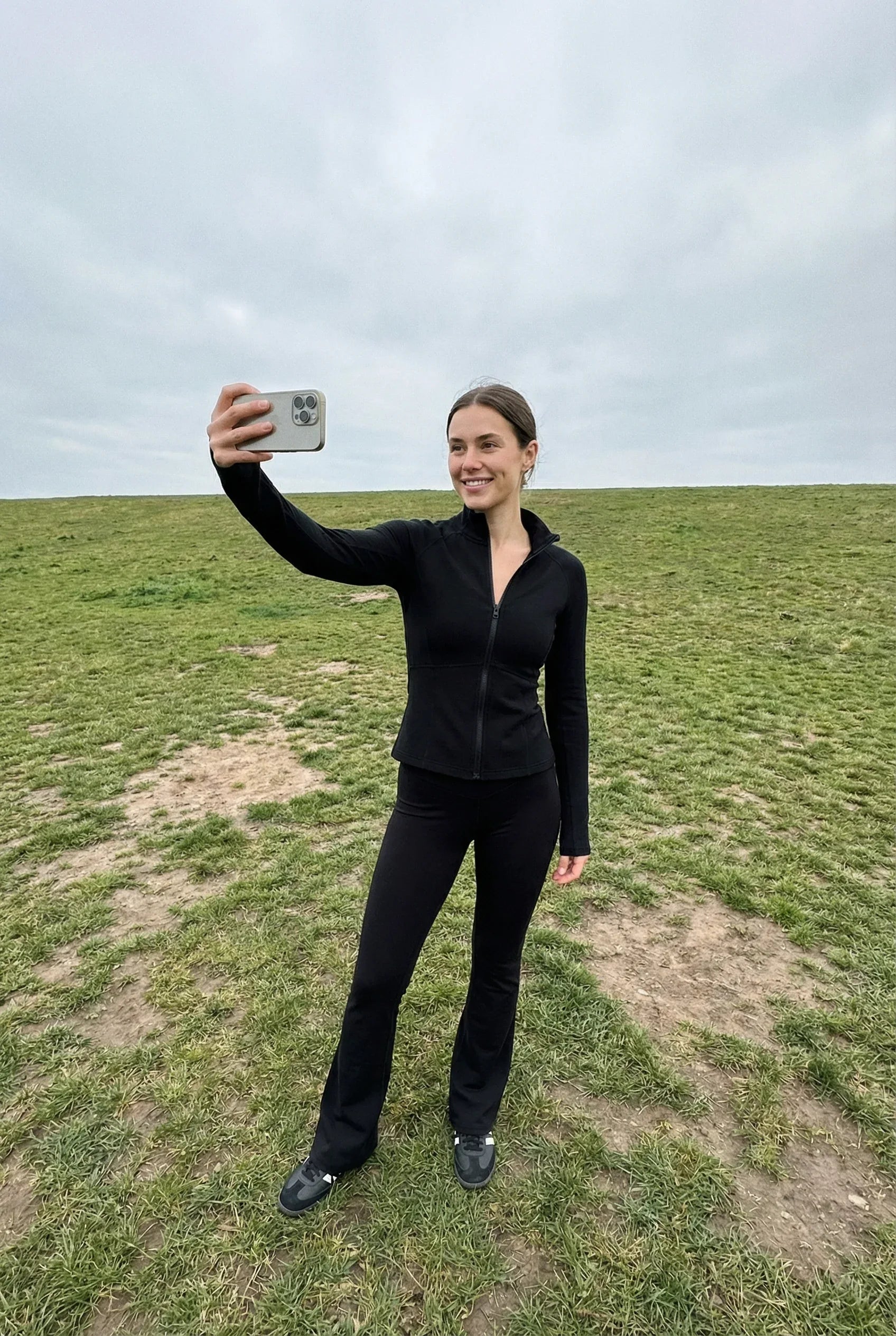 Merino Wool Zip Longsleeve - Black